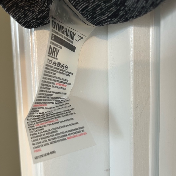 Gymshark Camo Seamless Sportsbra - Picture 7 of 7